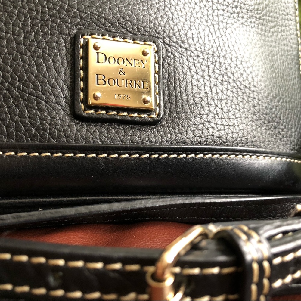 Dooney & Bourke Black Crossbody Bag - Picture 2 of 16